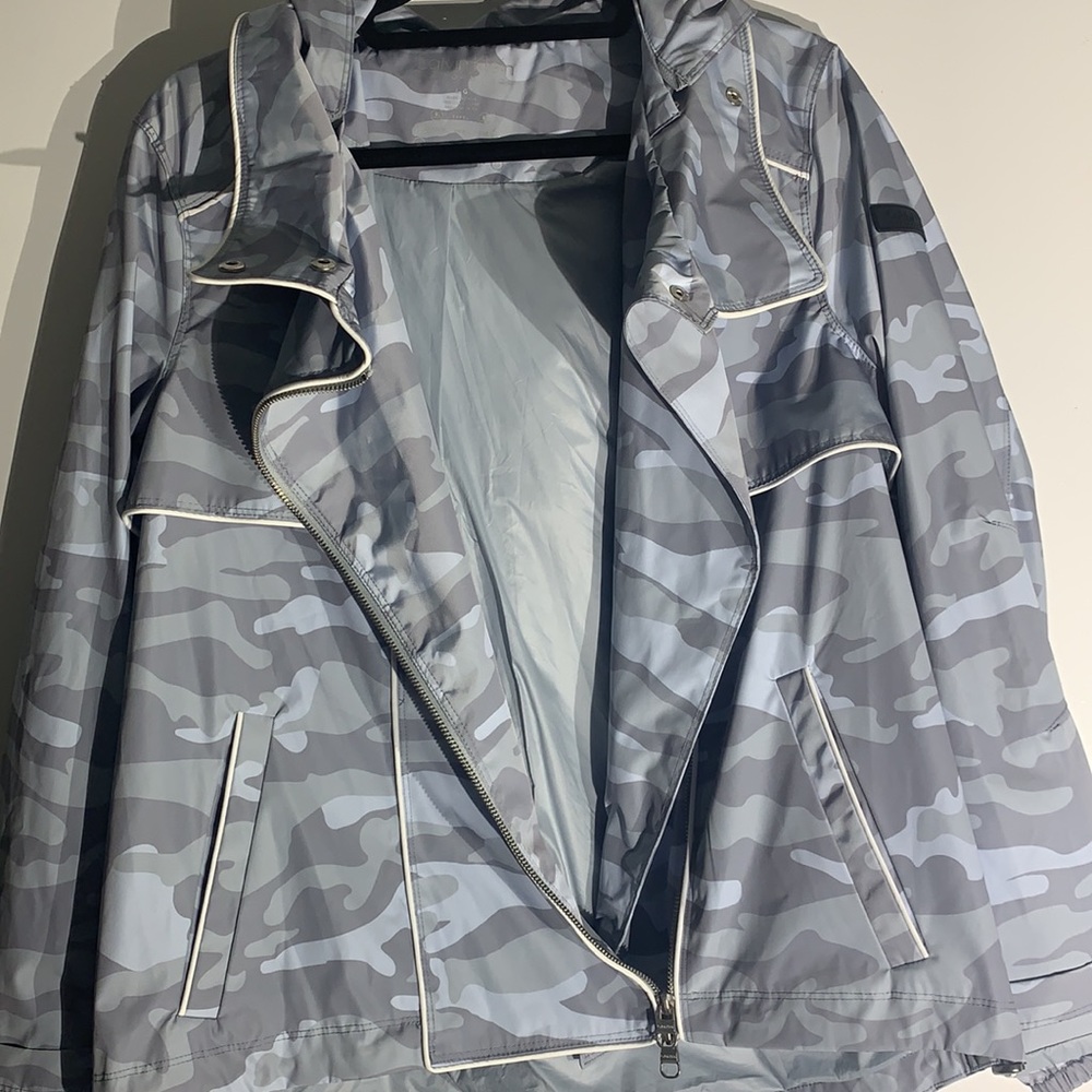 Calvin Klein Performance Como Gray Wind Breaker R… - image 6